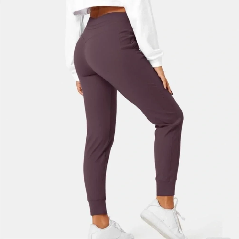 Halara Cloudful Air Fabric High Waisted Side Pocket Joggers potent purple - Picture 11 of 13